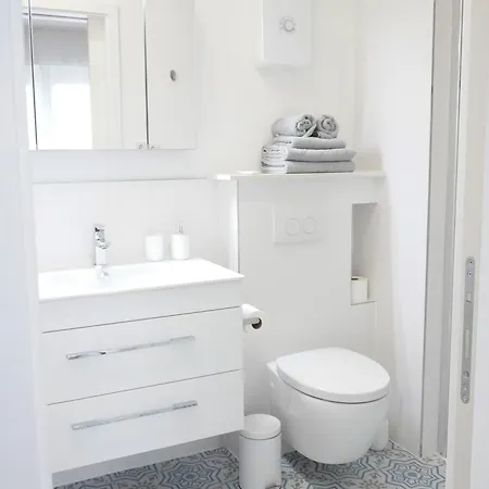 54 - Boutique Apartment *
