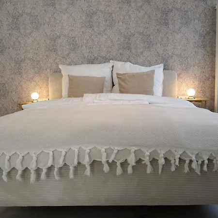 Apartment 54 - Boutique